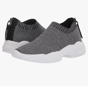 EUC Marc Fisher Linnah Knit Slip-on Sneakers